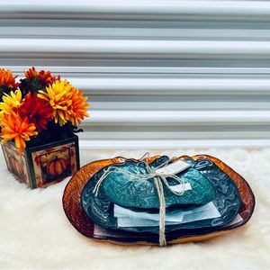 New Fall Leaf Plates